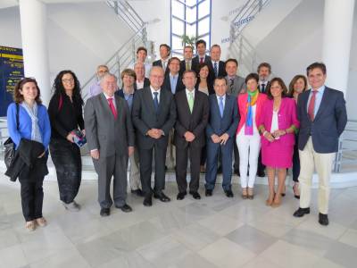 El Presidente del Parlamento de Andalucía se reúne con los empresarios de BIC Euronova