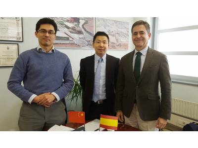 International cooperation with Shanghai Technological Park